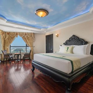 Premier Double Room Ocean Mountain View